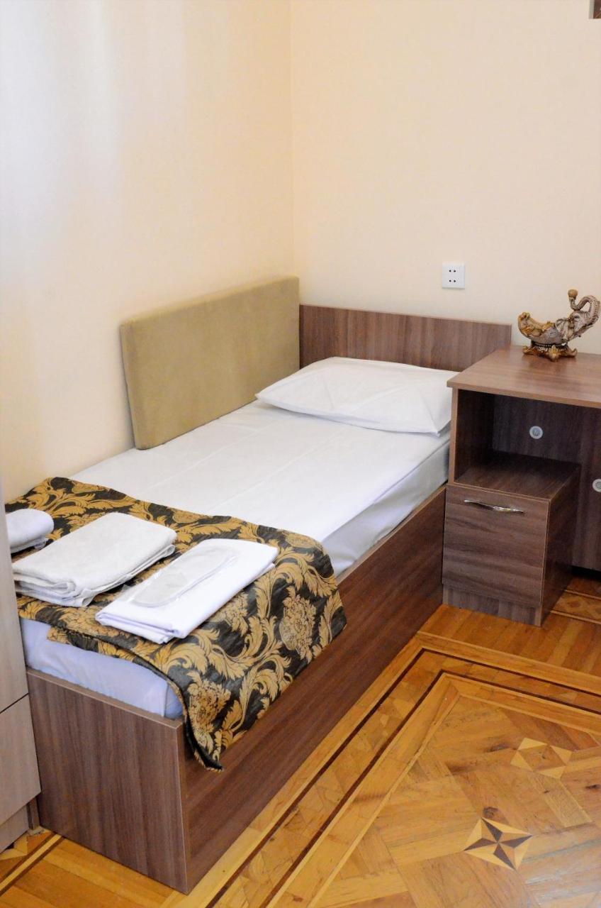 Centrum Hotel&Hostel Baku Exterior photo